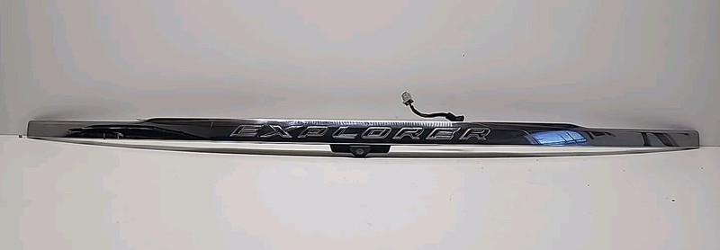 BB5313B482AGW I 2011 - 2015 Ford Explorer TailGate Trim Molding Panel W/Camera