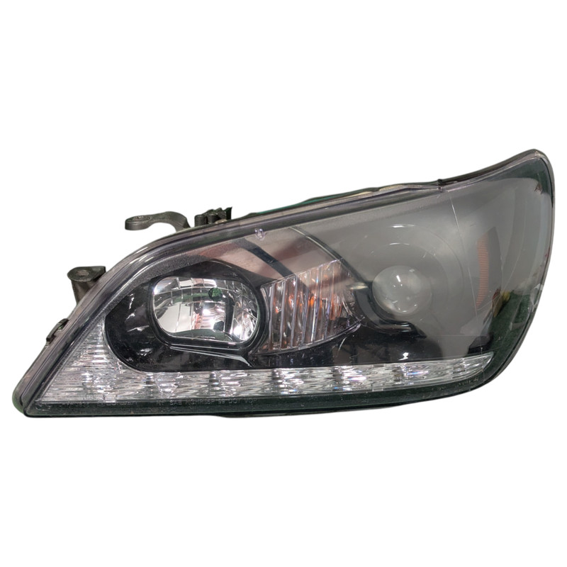 01-05 Lexus IS200 IS300 Xenon Driver Left HID Light Headlight Lamp 85661-33010