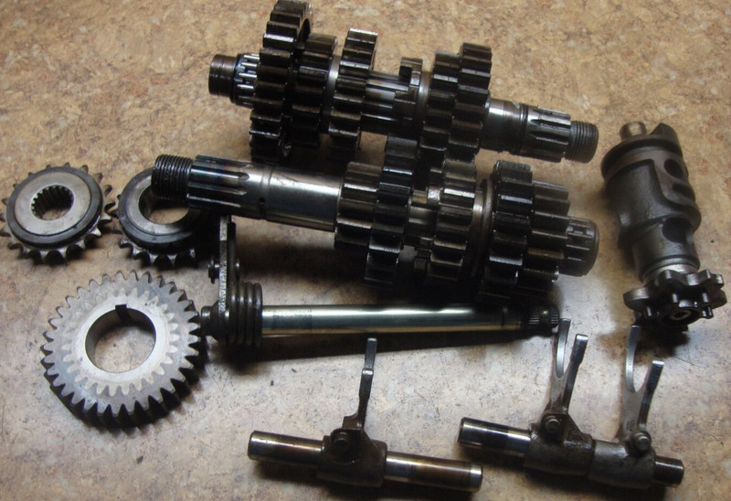 2015 Kawasaki KL650E KL650 KL 650 E Engine Transmission Gears Shift Fork Shifter