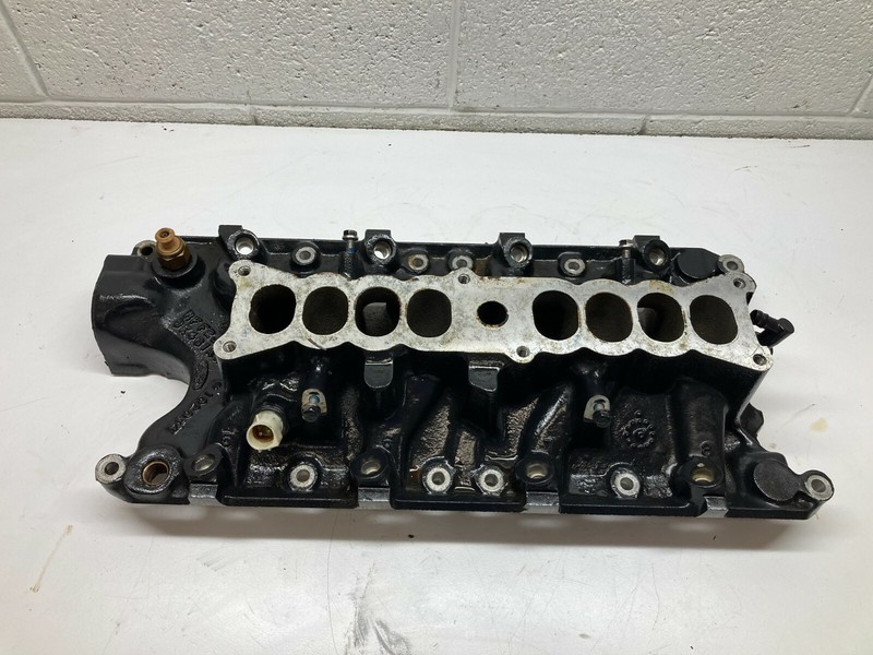 X3 Volvo Penta Engine Intake ManifoldV8 5.0L FORD EFI RFF2JE9461AA 3854301