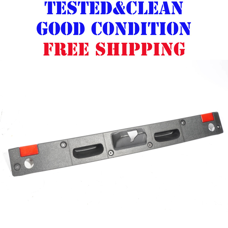 07-13 MERCEDES S550 W221 TRUNK LIDLATCH TRIM COVER OEM