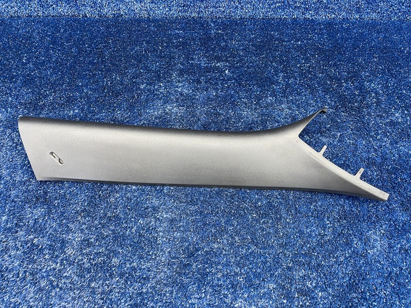 2016-2024 Chevrolet Camaro Front right Side A Pillar Cover Trim Panel OEM