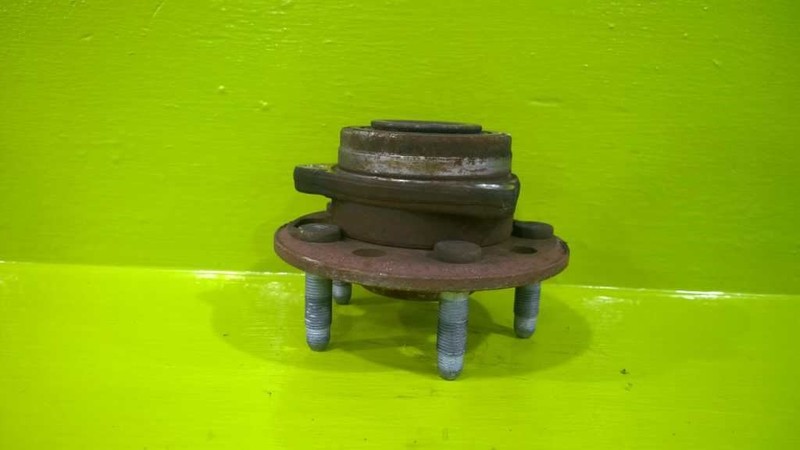 11 12 13 14 15 16 17 BUICK REGAL WHEEL HUB OEM 3014-69