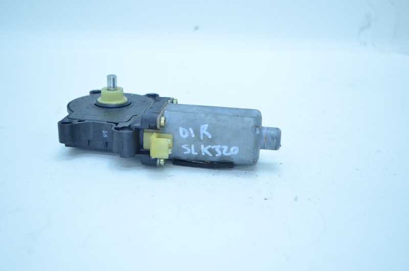 97-04 MERCEDES R170 SLK320 FRONT RIGHT PASSENGER SIDE WINDOW REGULATOR MOTOR OEM