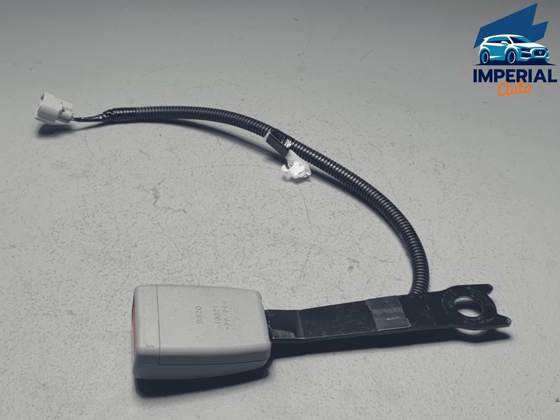 2015-2020 Toyota Sienna Front Right Passenger Seat Belt Seatbelt Buckle OEM FC14