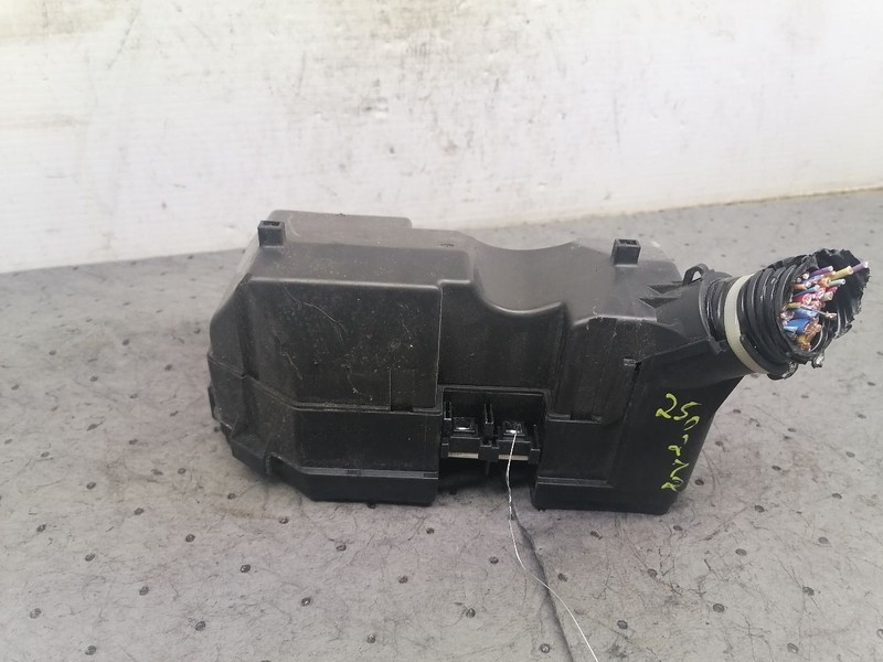 Fuse Box Engine Compartment US Market Coupe EX Fits 12-15 CIVIC 1629256