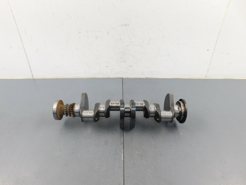 2015 16 17 McLaren 650S 3.8L V8 Crankshaft #0007 i2