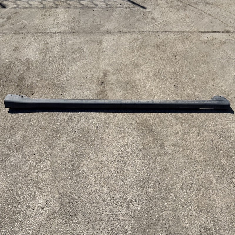 96-98 Acura RL Left Rocker Molding Gray 71850-SZ3-000 OEM