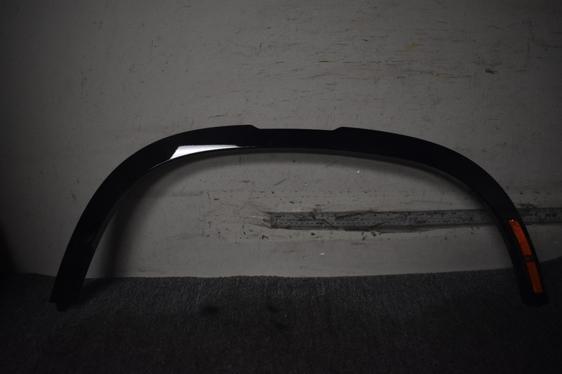 2020-2022 LAND ROVER DEFENDER L663 FRONT RIGHT SIDE WHEEL ARCH FACTORY OEM