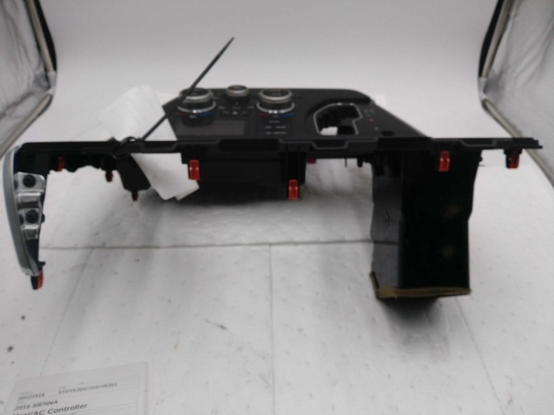 2016 Toyota Sienna A/C Selector Switch OEM Black 5590008200 Used 168K Miles