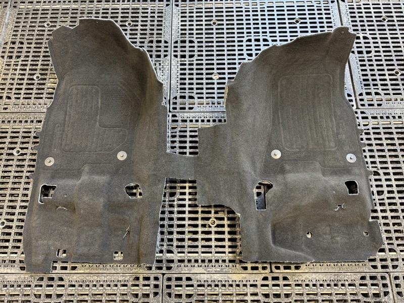 ✅2019-2024 RAM 1500 CREW CAB FRONT FLOOR CARPET BLACK INTERIOR OEM Mopar