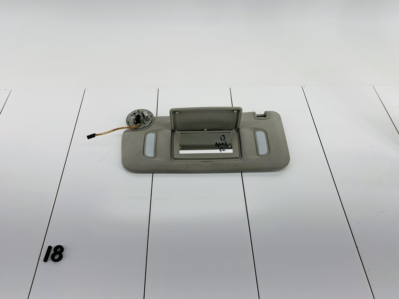 07-16 GMC ACADIA FRONT LEFT DRIVER SIDE OVERHEAD HEADLINER SUN VISOR SHADE OEM