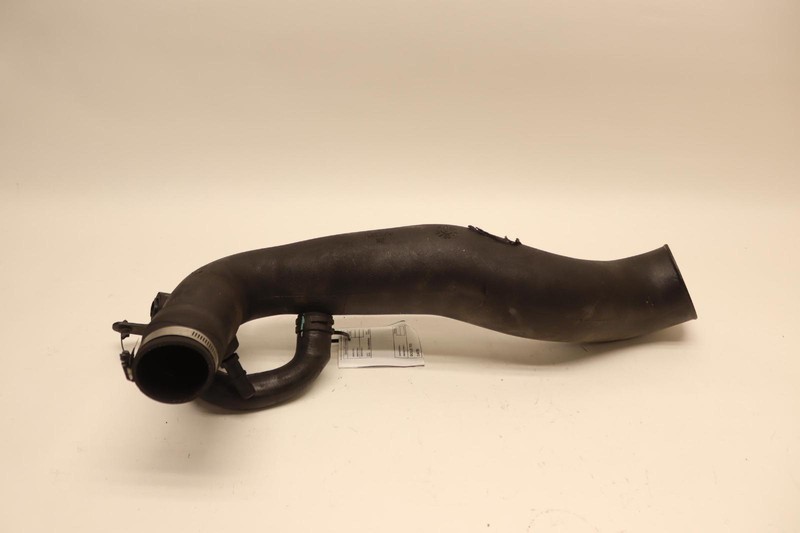 2015-2017 FORD MUSTANG 2.3L ECOBOOST AIR CLEANER INTAKE DUCT TUBE PIPE K&N