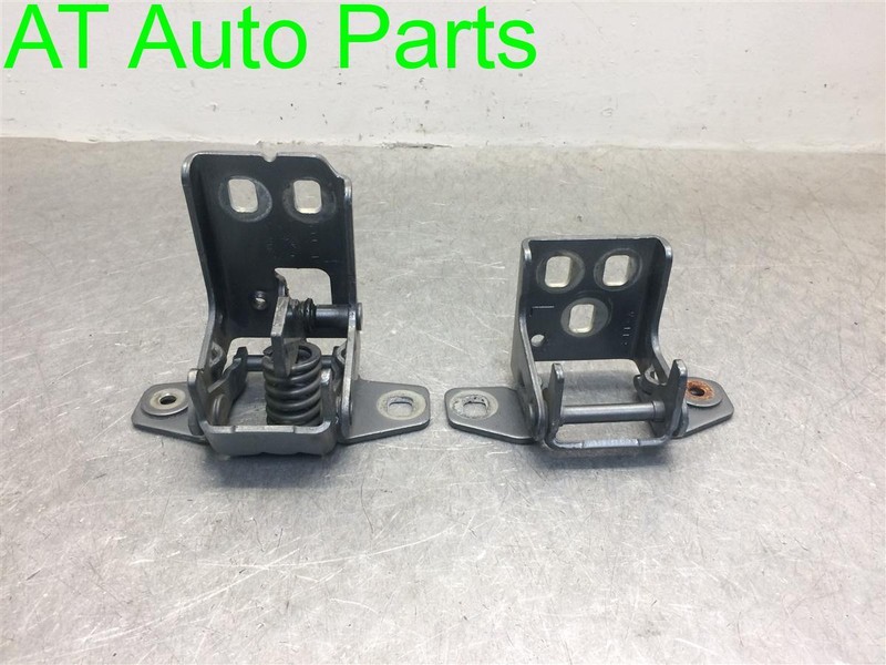 2005 DODGE RAM 1500 QUAD CAB REAR DOOR HINGES UPPER & LOWER OEM 133.CH8505