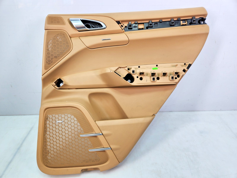 ✅ 11-18 OEM Porsche Cayenne 958 Rear Right Passenger Interior Door Panel Beige