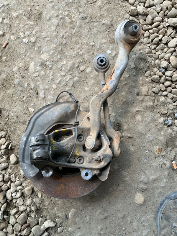 BMW 320I 328I 330I 335I 340I CT3 OEM LH FRONT SPINDLE W/ LOWER CONTROL ARMS