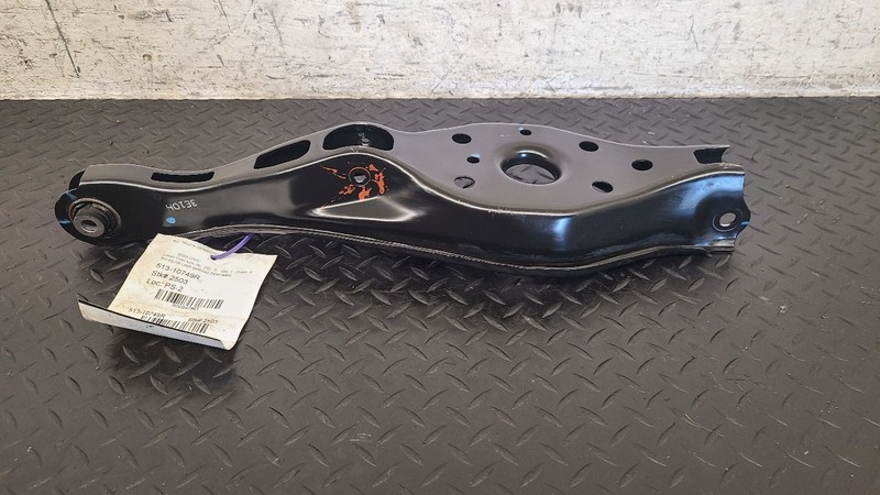 22-25 Honda Civic Rear Right Passenger Lower Spring Seat Arm OEM 52350-T20-A00