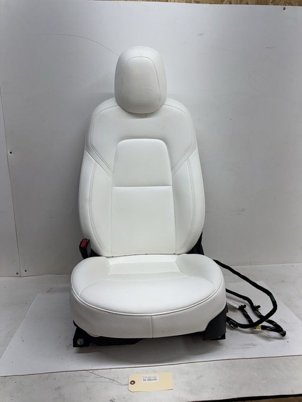 2018-23 Tesla Model 3 Y Front left side seat assembly white 1489060-02-F 39046