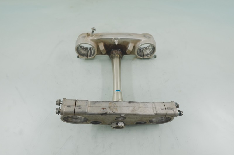 2004 Honda CRF 250 450 Dirtbike Motorcyle OEM Steering Stem Triple Clamp Tree