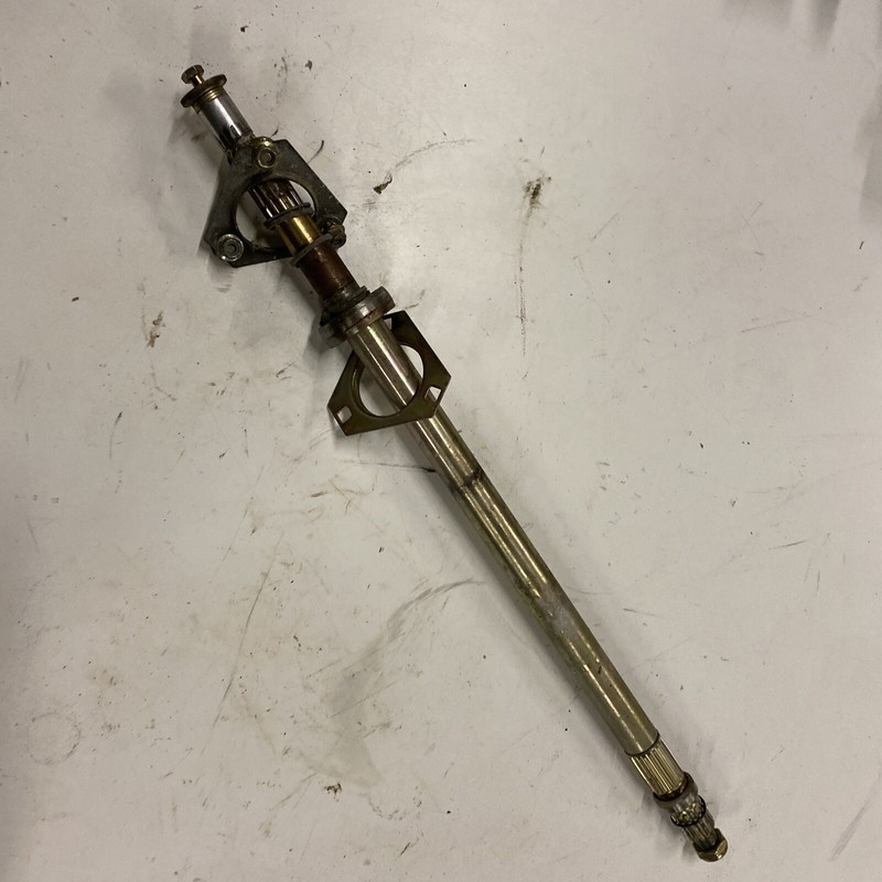 2009 POLARIS RMK 800 DRAGON Jack Shaft Driven Clutch Shaft Good