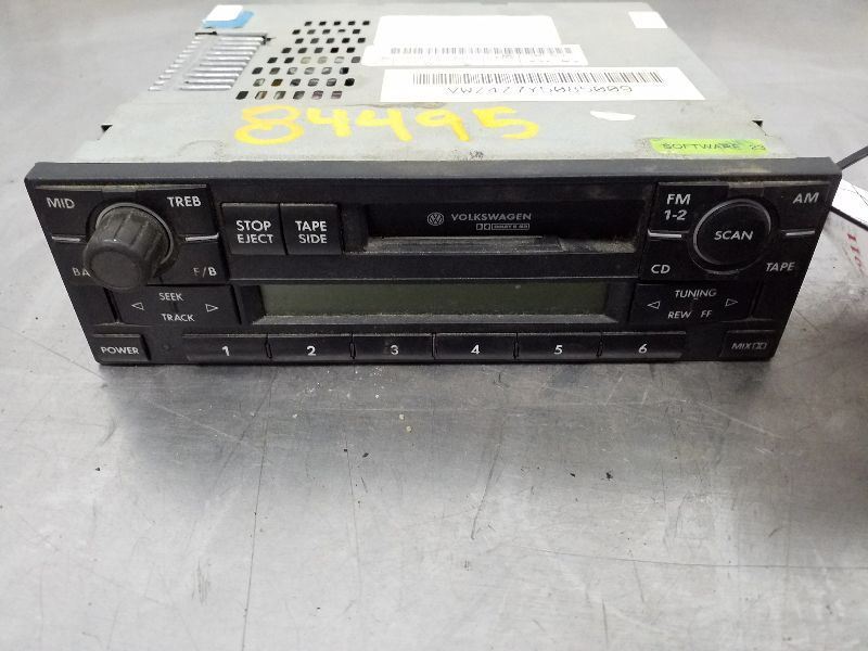 Audio Equipment Radio VIN J 8th Digit Includes City Fits 99-09 GOLF 183693