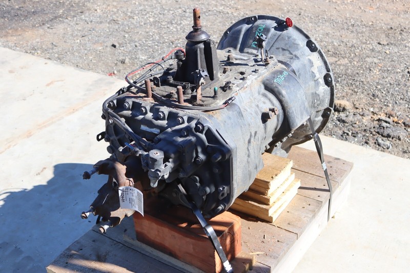 2017-2022 KENWORTH T680 TRANSMISSION EATON FULLER FAO16810C 10-SPD OEM