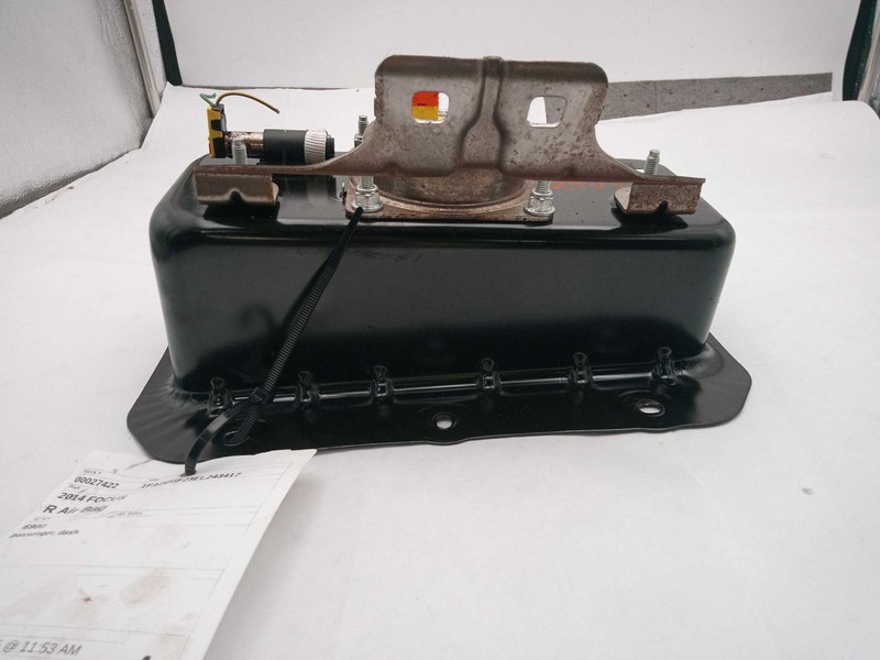 2014 Ford Focus Right Instrument Panel Air Bag Red 112K Miles OEM Part