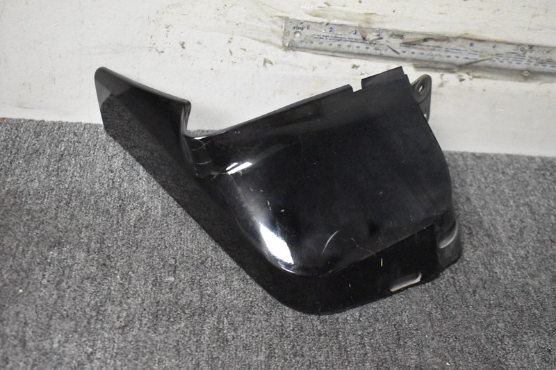 NISSAN SPLASH GUARD LEFT SIDE FACTORY OEM