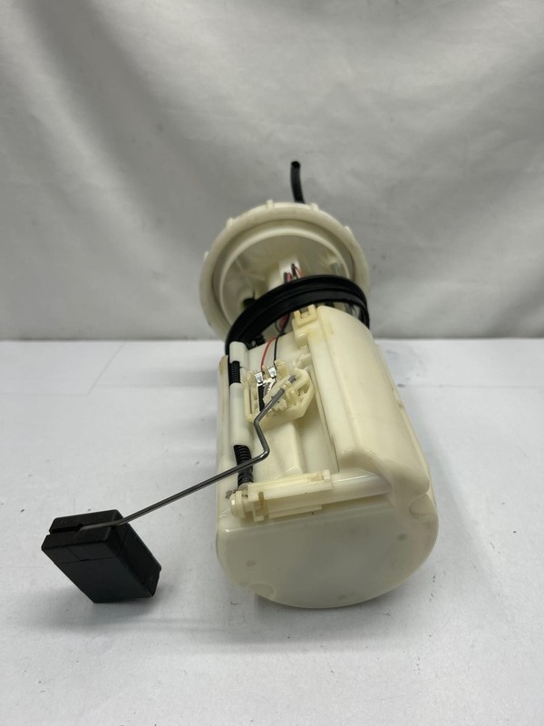 2014 to 2020 Nissan Rogue fuel pump assembly vin 5 2.5L US built