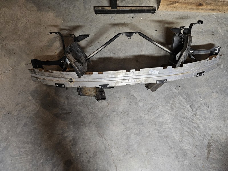 04-07 BMW 525 530 528 E60 FRONT RADIATOR SUPPORT REBAR FRAME REINFORCEMENT 10132