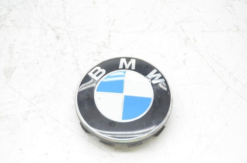 1999-2001 BMW 328i E46 SEDAN Center Cap