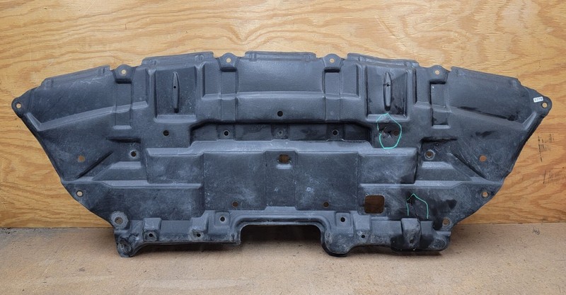 2014-2019 TOYOTA Highlander SplashShield Radiator/Engine Cover 514410E091 OEM