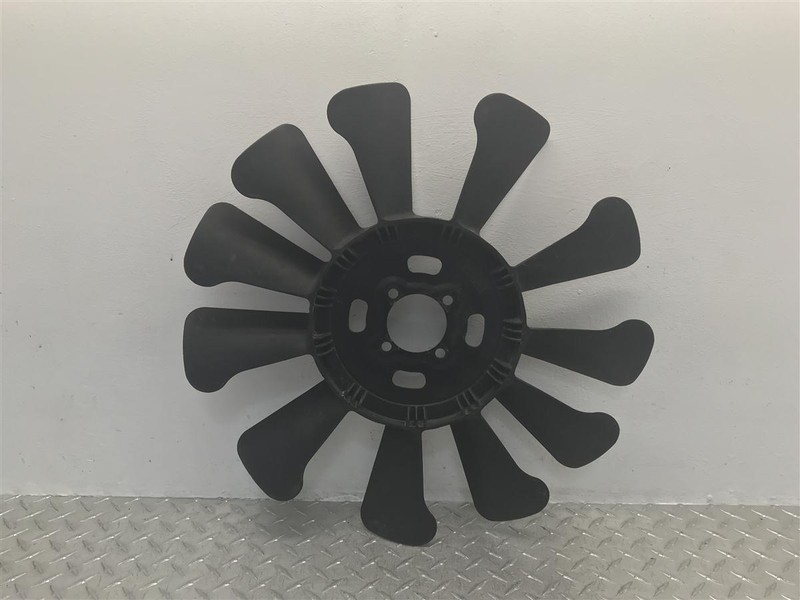 1997-2000 GMC YUKON SUBURBAN ENGINE COOLING FAN BLADE 19-1/2" OEM 15024813