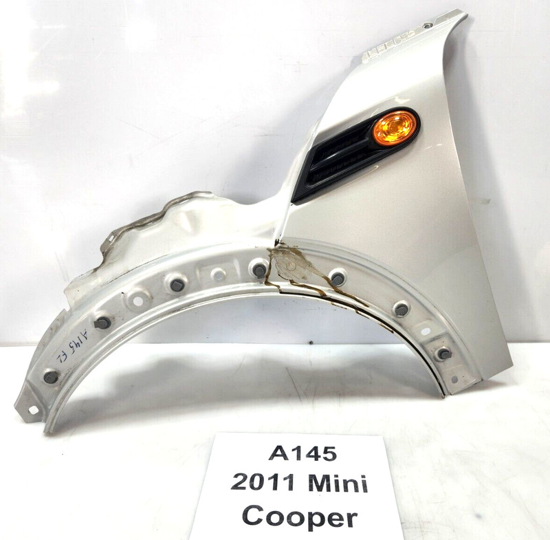 ✅ 05-15 OEM Mini Cooper R56 LCI Front Left Driver Side Fender Panel Trim Silver