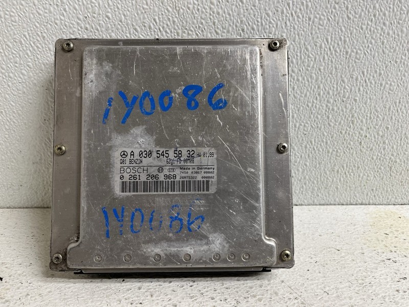 2001 Mercedes E320 Engine Computer Module Ecu Ecm Pcu Pcm a 030 545 58 32 Oem