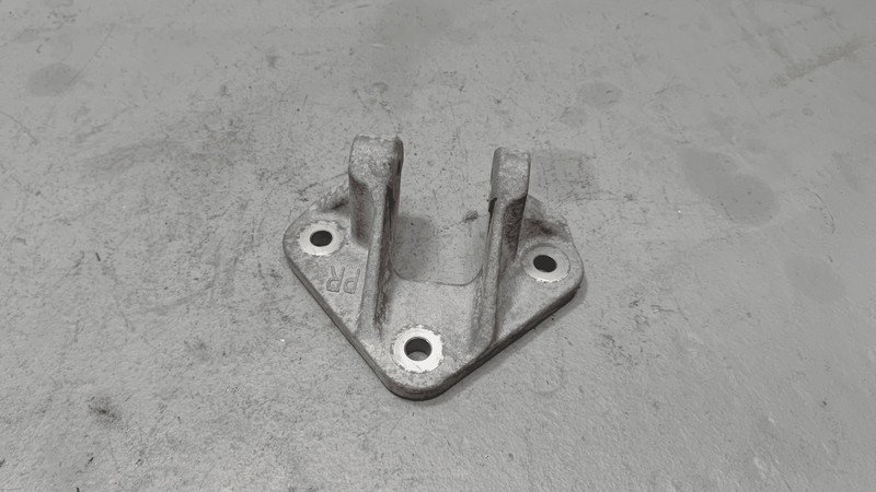NISSAN ROGUE 2.5L 2021 ENGINE RIGHT FRAME TORQUE STRUT MOUNT SUPPORT BRACKET OEM
