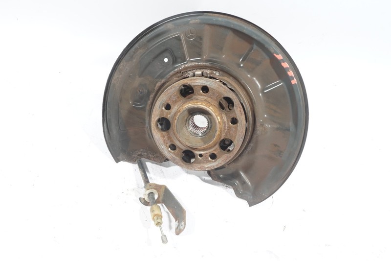 2008 - 2011 MERCEDES C300 4MATIC W204 REAR RIGHT SIDE HUB SPINDLE BEARING OEM