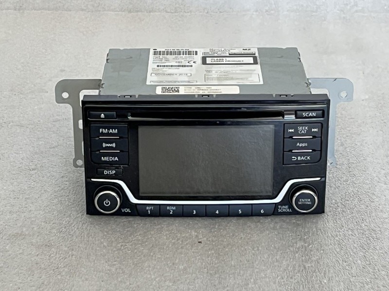 2015 NISSAN SENTRA VERSA STEREO RADIO WITH 5" COLOR SCREEN 281859MB0A