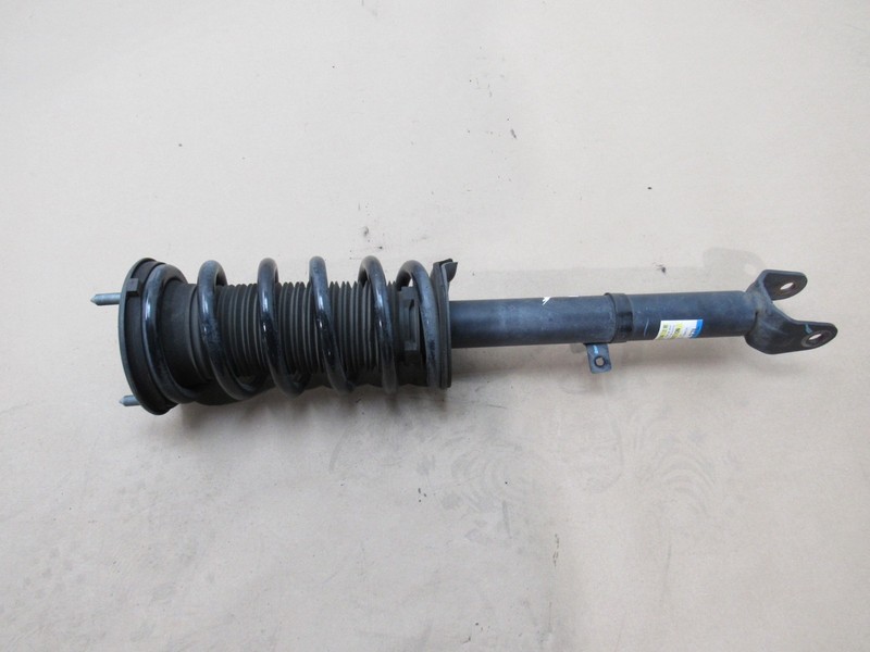 Lexus IS300 2020 2.0L RWD Front Left Suspension Strut Shock Absorber 14-21 ;