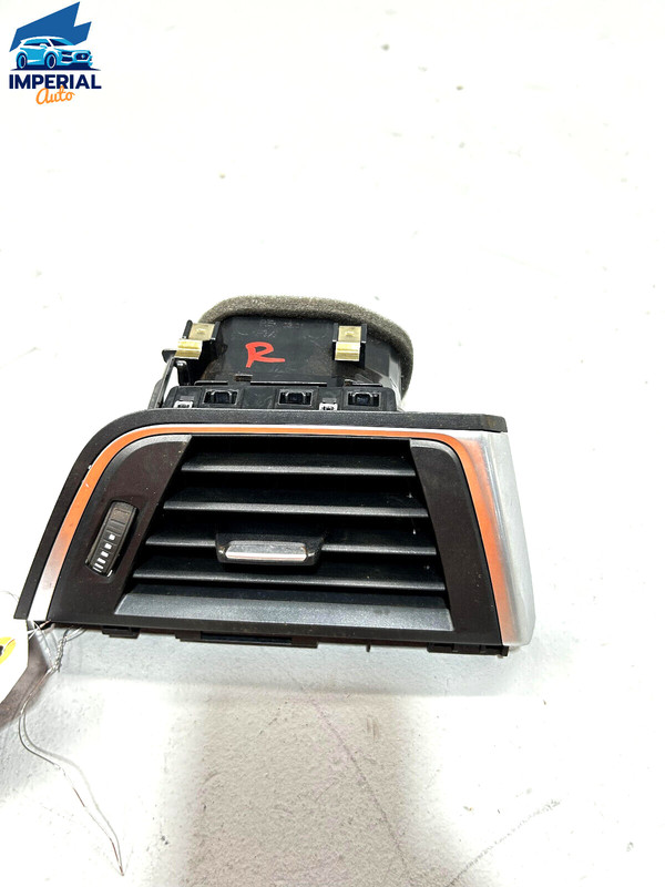 DASHBOARD PASSENGER SIDE OUTER AIR VENT HEAT GRILLE OEM2016 - 2018 BMW 340 XI
