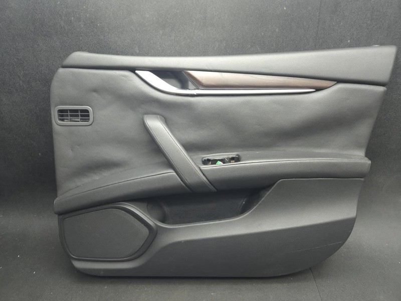 Front Right Door Trim Panel 2014 Maserati Ghibli 670023103 2015 2016 - 2022 X
