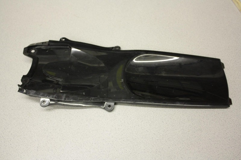 2007 SUZUKI GSX R 750 REAR TAIL UNDER FAIRING COWL COVER PANEL GSXR750 GSXR 07