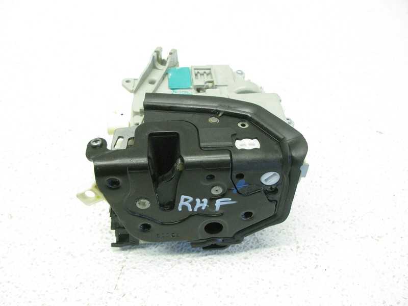 10-22 AUDI 8T A5 B8 A4 S4 A8 Q3 Q5 Q7 DOOR LATCH LOCK ACTUATOR FRONT RIGHT 04052