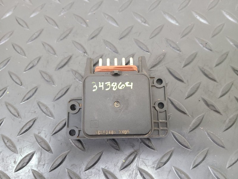88-95 Chevrolet 1500 Pickup Electronic Spark Control Module 8-350 OEM 16052401