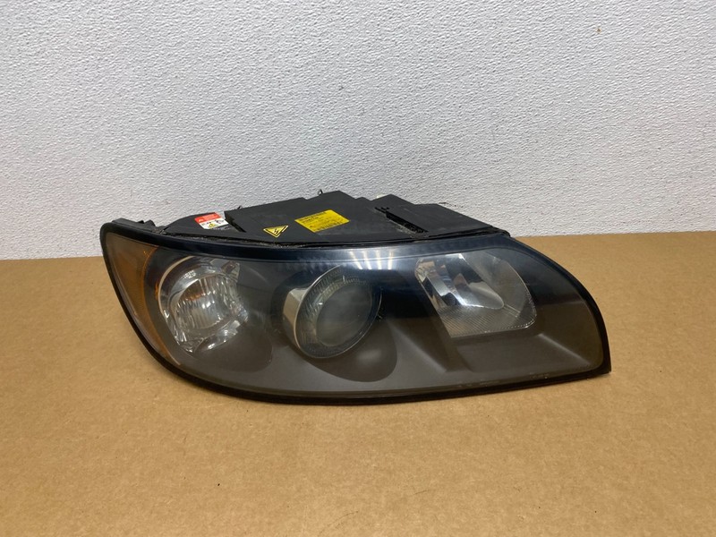 2007-2010 Volvo C70 Convertible Right Passenger RH Side Headlight Oem AC1663 DG