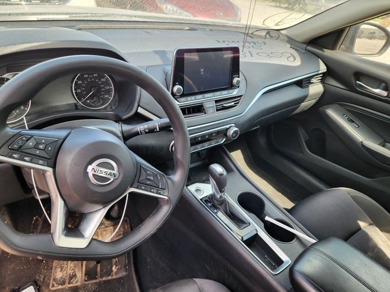 2019-2021 Nissan Altima Front Passenger Knee Air Bag