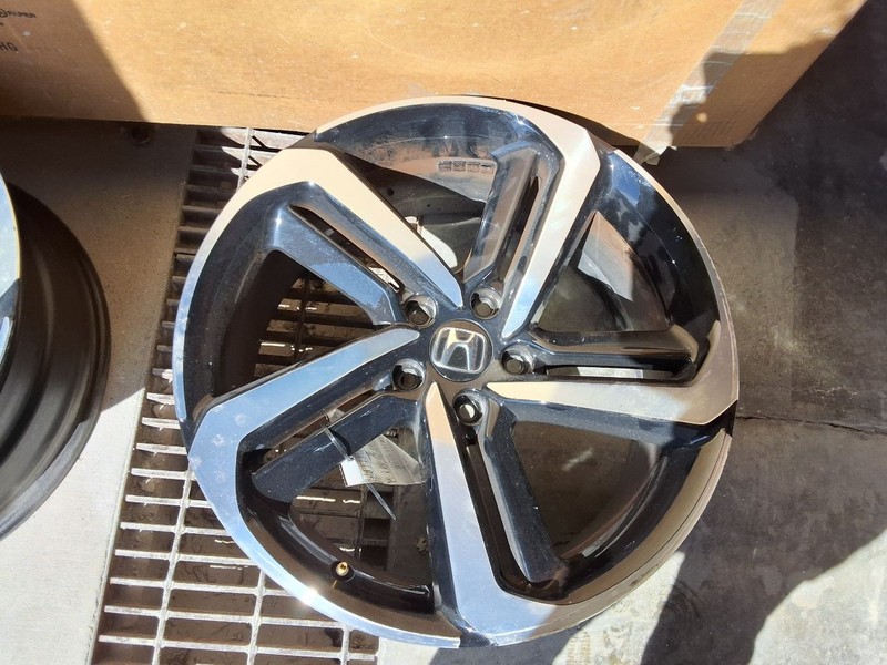 Wheel 19x8-1/2 Alloy 5 Swept Spoke Fits 18-22 ACCORD 3626611