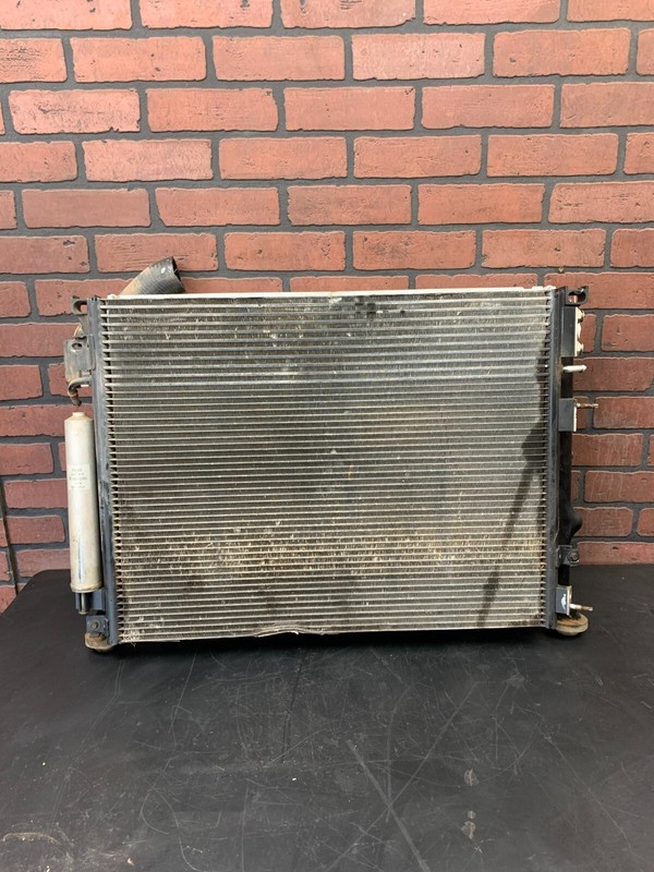 DODGE Challenger SRT 6.1L 2008-2010 OEM ENGINE COOLING FAN AC CONDENSER RADIATOR
