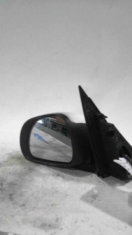 2016 FIAT 500 Left Door Mirror Assembly Black OEM 194201 85K Miles