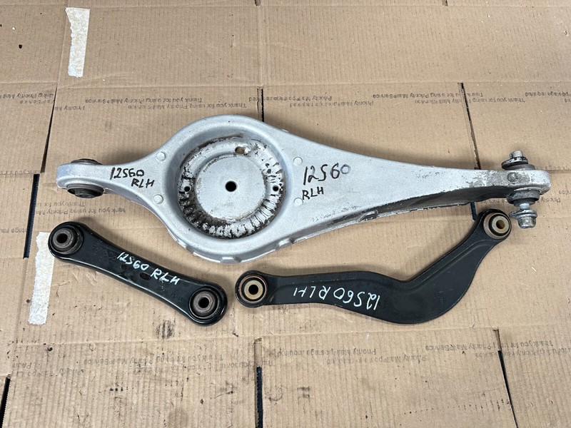 11-16 Volvo S60 V60 FWD REAR SUSPENSION CONTROL ARM SET OF 3 OEM